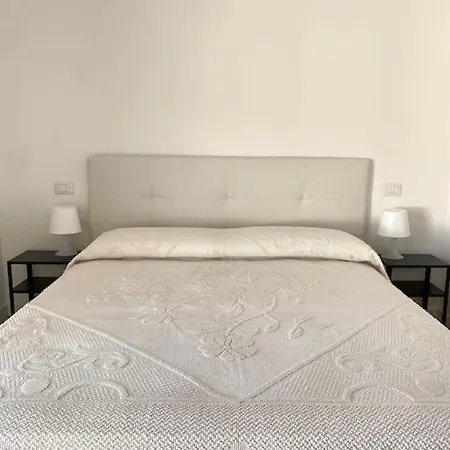 Apartament Con Giardino